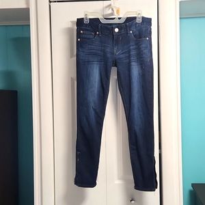 Women's Express Jeans Ankle with zippers Size 4